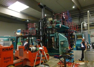 KAUTEX---Bonn---vyfukovaci-stroj-H7
